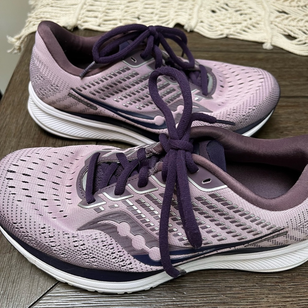 Women Saucony Ride 13